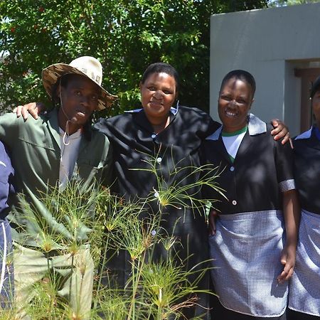 Be At Home Guesthouse Klerksdorp Bagian luar foto