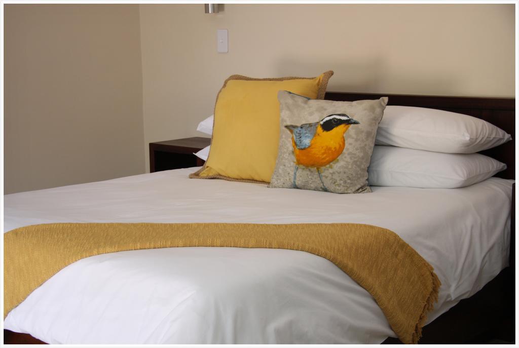 Be At Home Guesthouse Klerksdorp Ruang foto